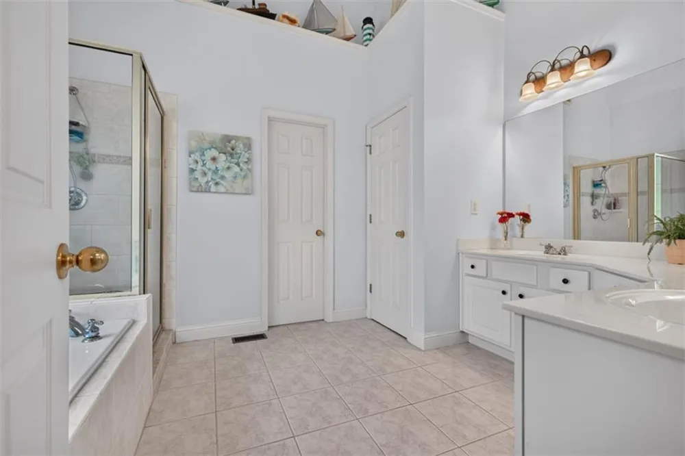 2194 Indian Shoals Drive NE Loganville, GA 30052