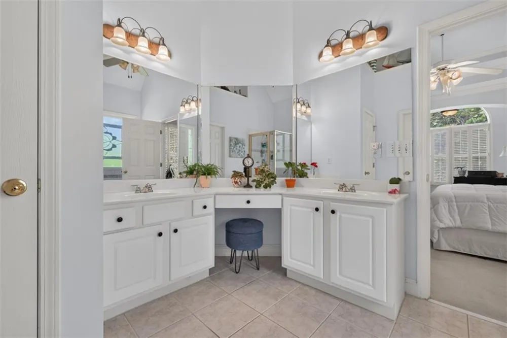 2194 Indian Shoals Drive NE Loganville, GA 30052
