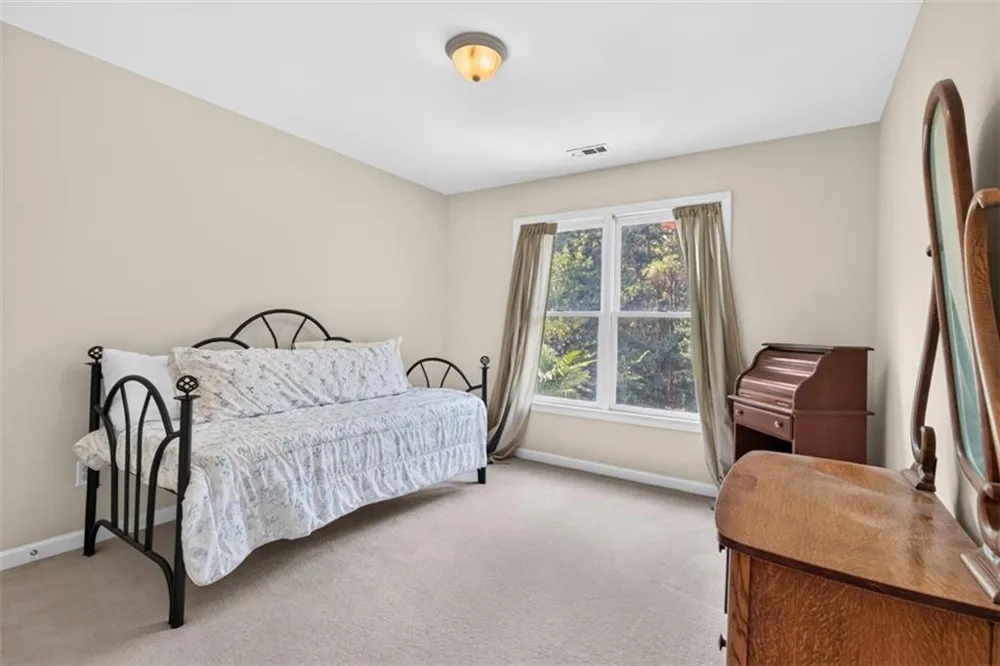 2194 Indian Shoals Drive NE Loganville, GA 30052