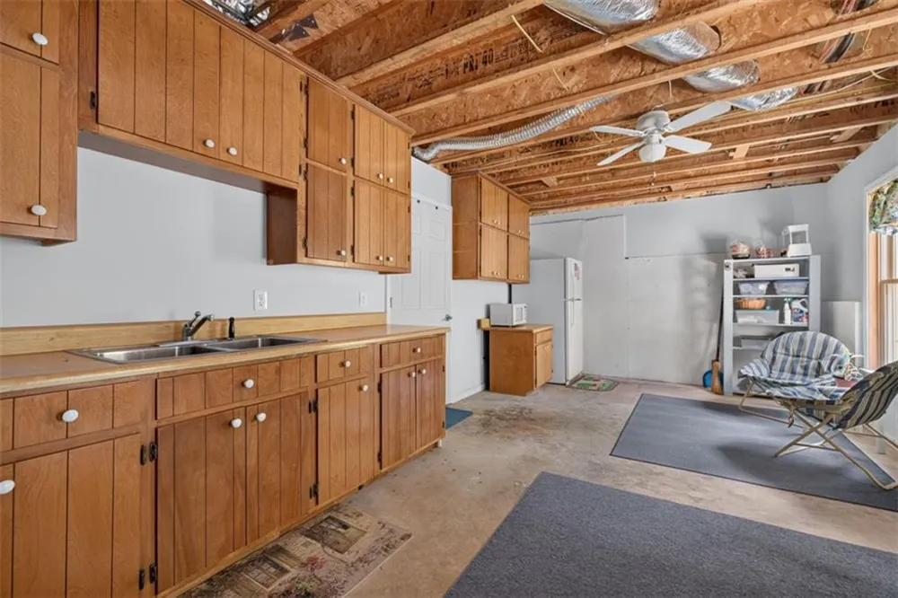 2194 Indian Shoals Drive NE Loganville, GA 30052