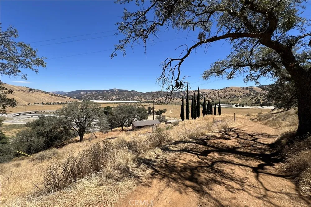 1588 Ridge Route Drive Lebec, CA 93243