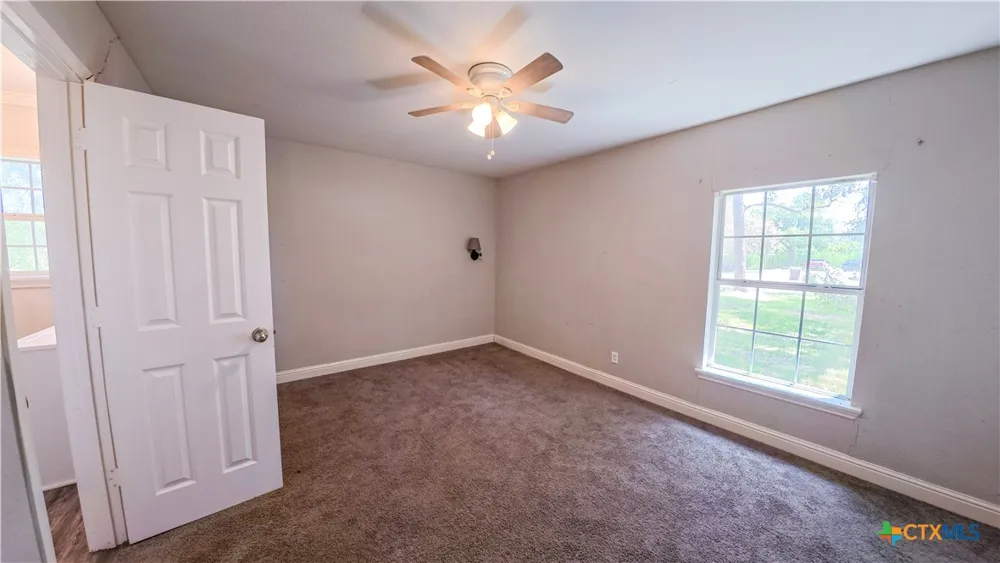 321 Circle Drive Wharton, TX 77488