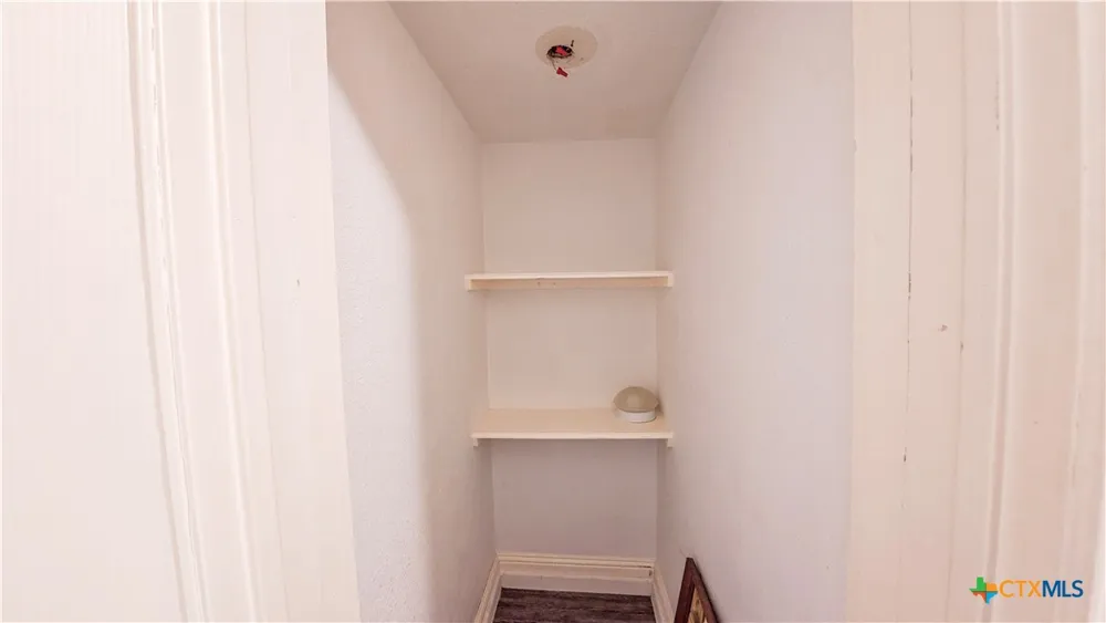 321 Circle Drive Wharton, TX 77488