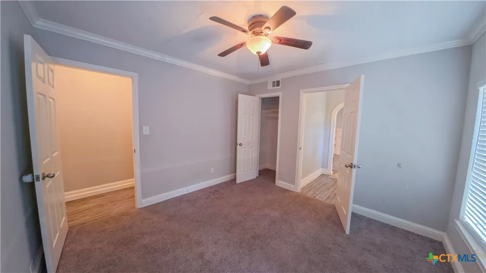 321 Circle Drive Wharton, TX 77488