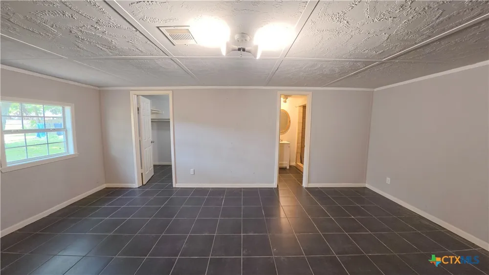 321 Circle Drive Wharton, TX 77488
