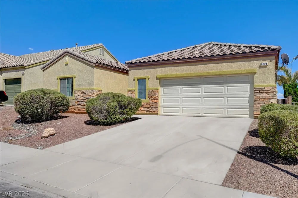 6724 DONNA STREET Las Vegas, NV 89086