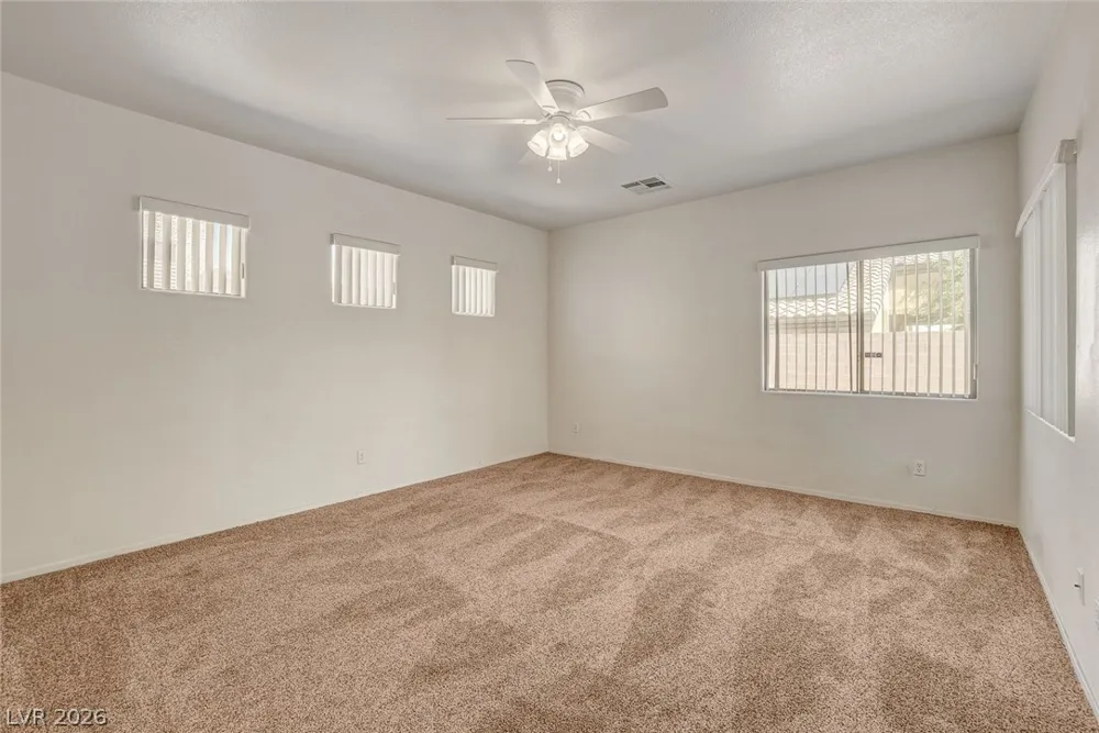 6724 DONNA STREET Las Vegas, NV 89086