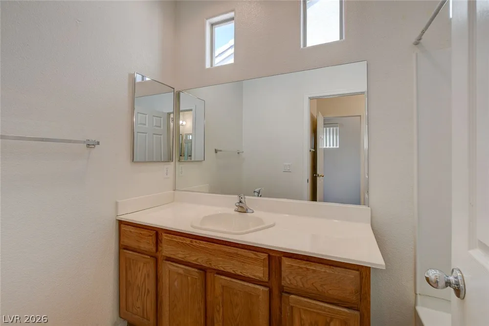 6724 DONNA STREET Las Vegas, NV 89086