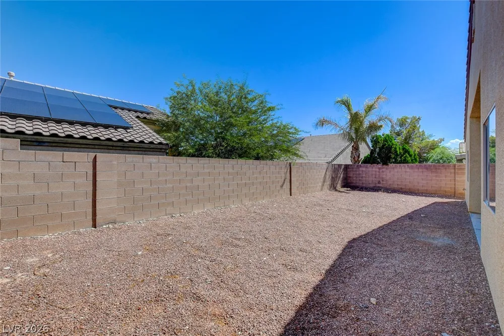 6724 DONNA STREET Las Vegas, NV 89086