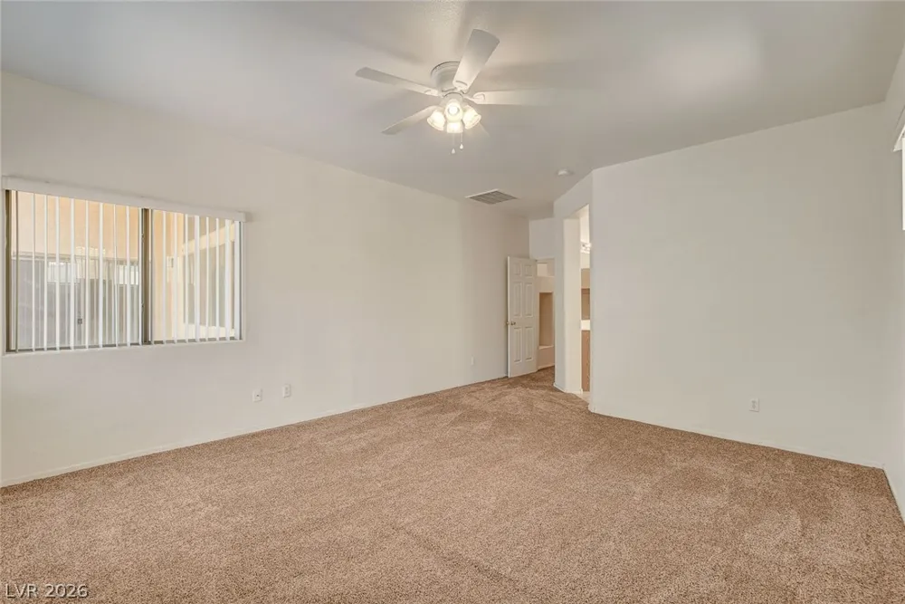 6724 DONNA STREET Las Vegas, NV 89086
