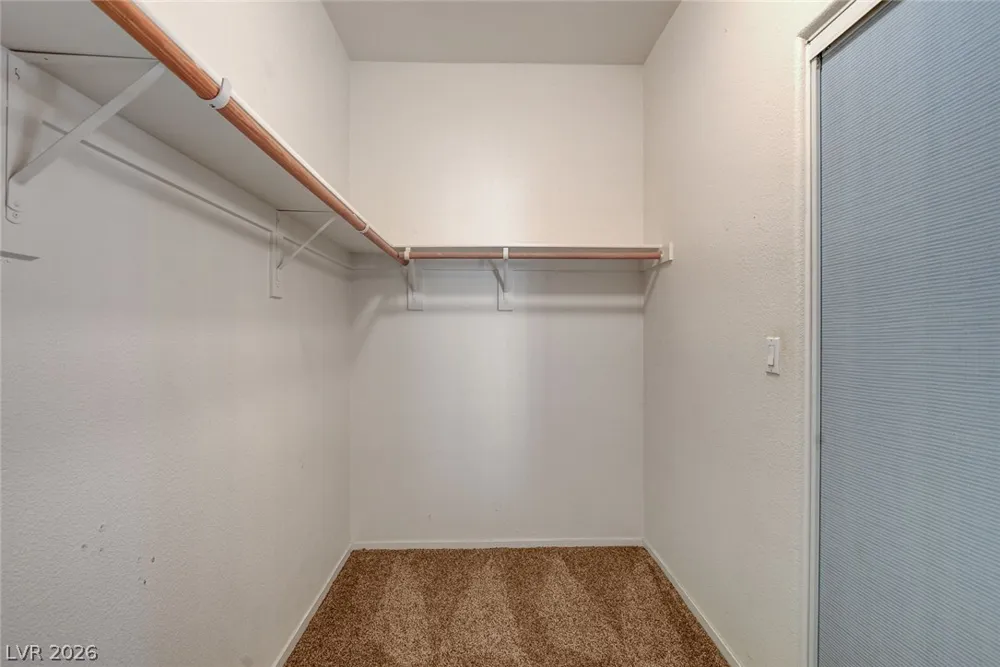 6724 DONNA STREET Las Vegas, NV 89086