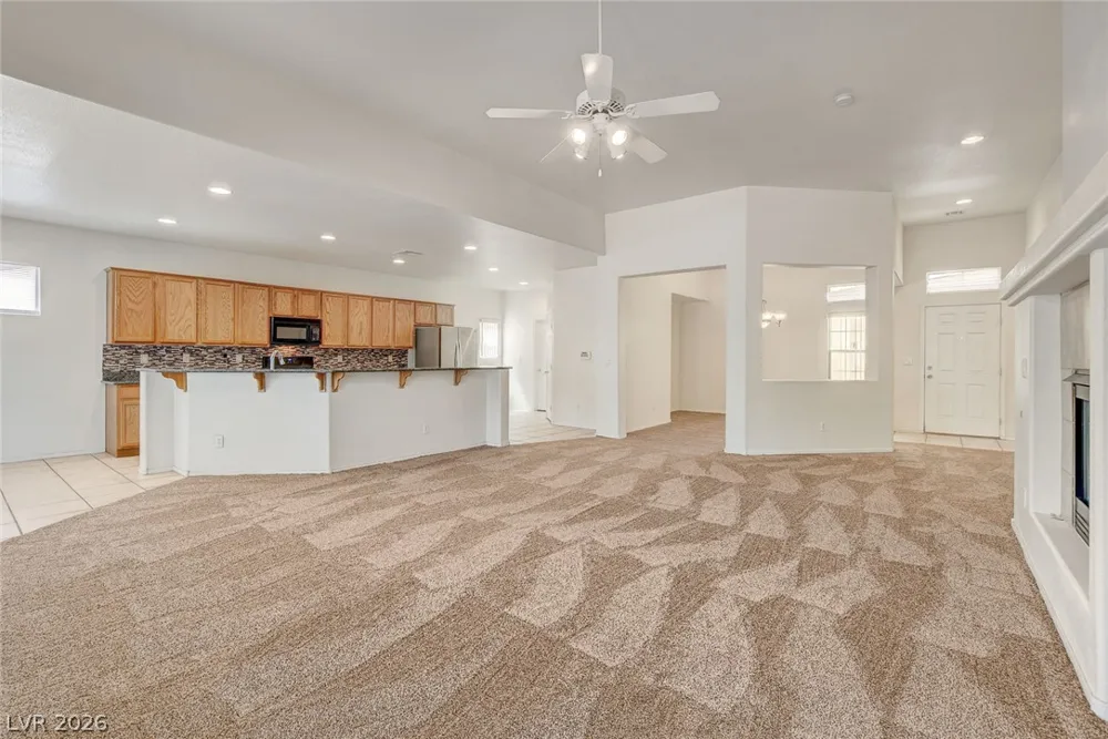 6724 DONNA STREET Las Vegas, NV 89086