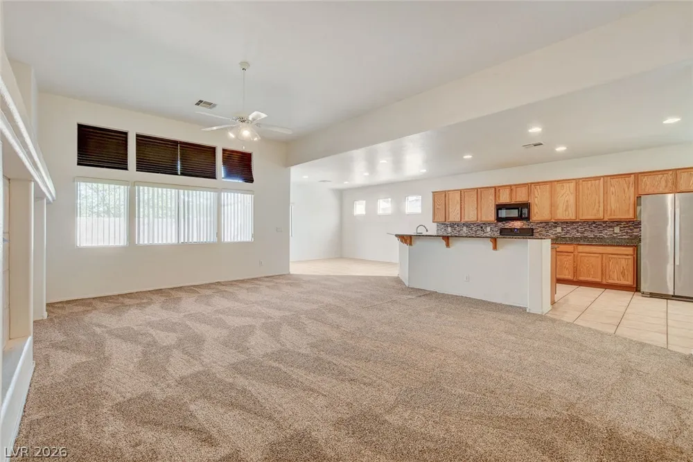 6724 DONNA STREET Las Vegas, NV 89086