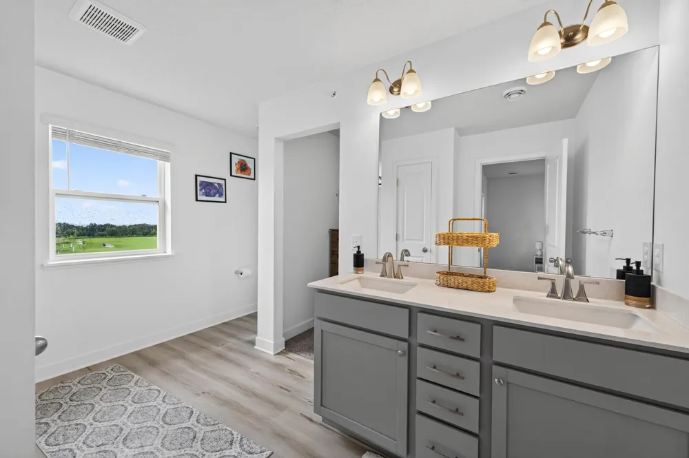6596 Genevieve Trail S Cottage Grove, MN 55016