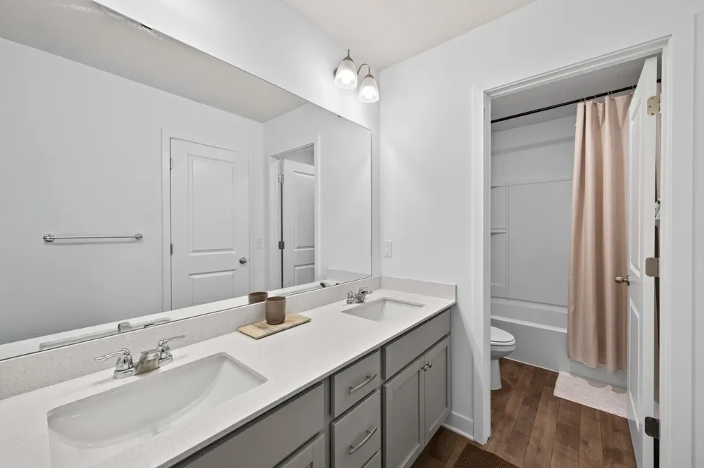 6596 Genevieve Trail S Cottage Grove, MN 55016