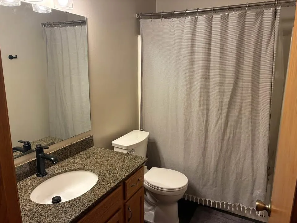 1283 Creekside Drive Waconia, MN 55387