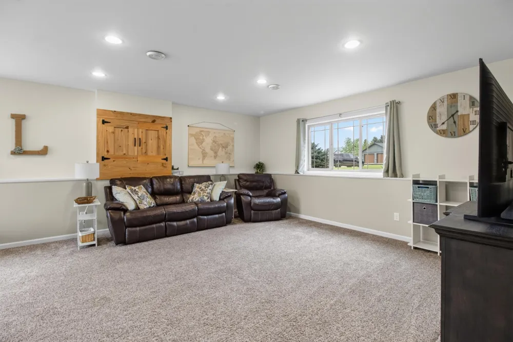 1214 6th Avenue NW Perham, MN 56573