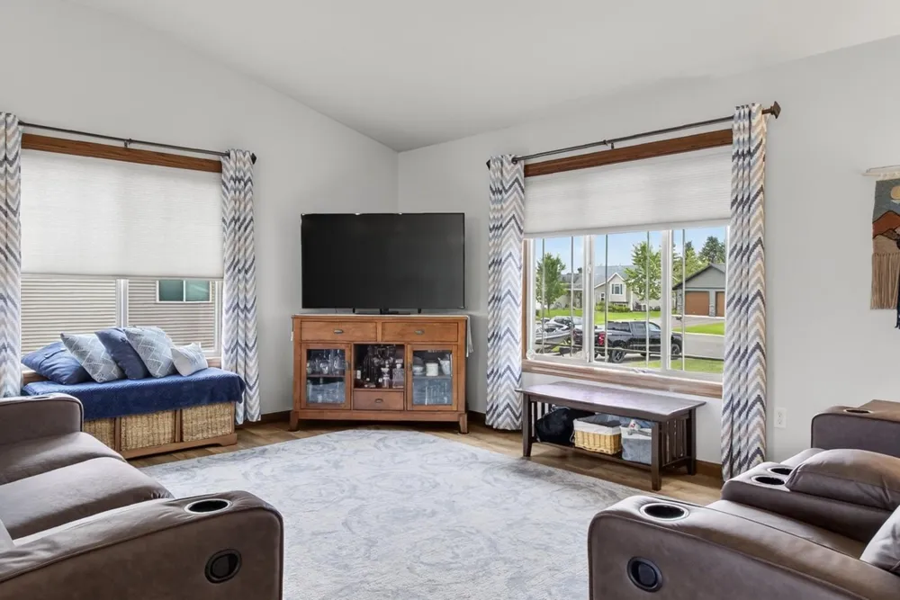 1214 6th Avenue NW Perham, MN 56573