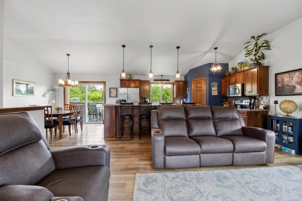 1214 6th Avenue NW Perham, MN 56573