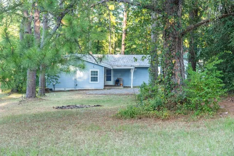 586 County Road 2298
