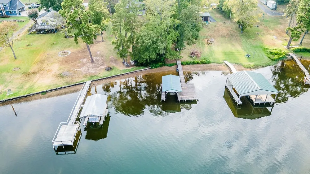 586 County Road 2298 Mineola, TX 75773