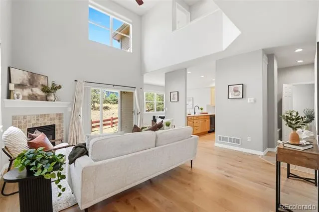 689 Wild Ridge Lane Lafayette, CO 80026