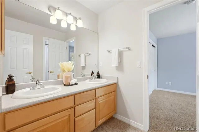 689 Wild Ridge Lane Lafayette, CO 80026