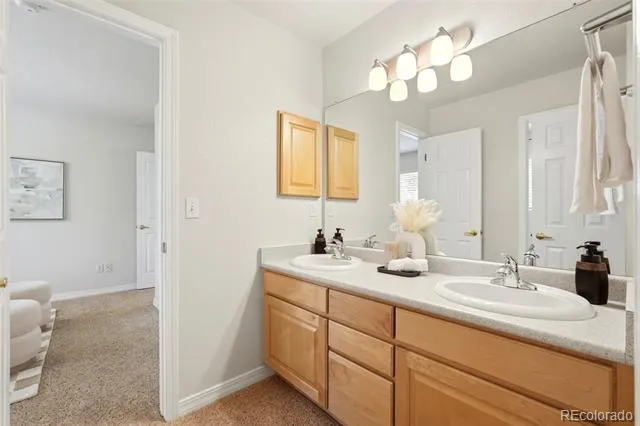 689 Wild Ridge Lane Lafayette, CO 80026