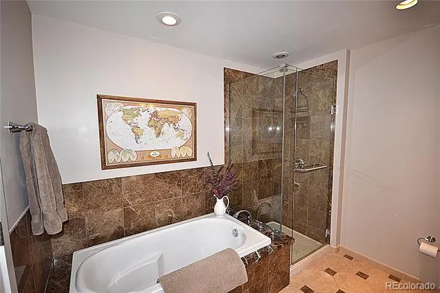 7220 W Bonfils Lane Lakewood, CO 80226