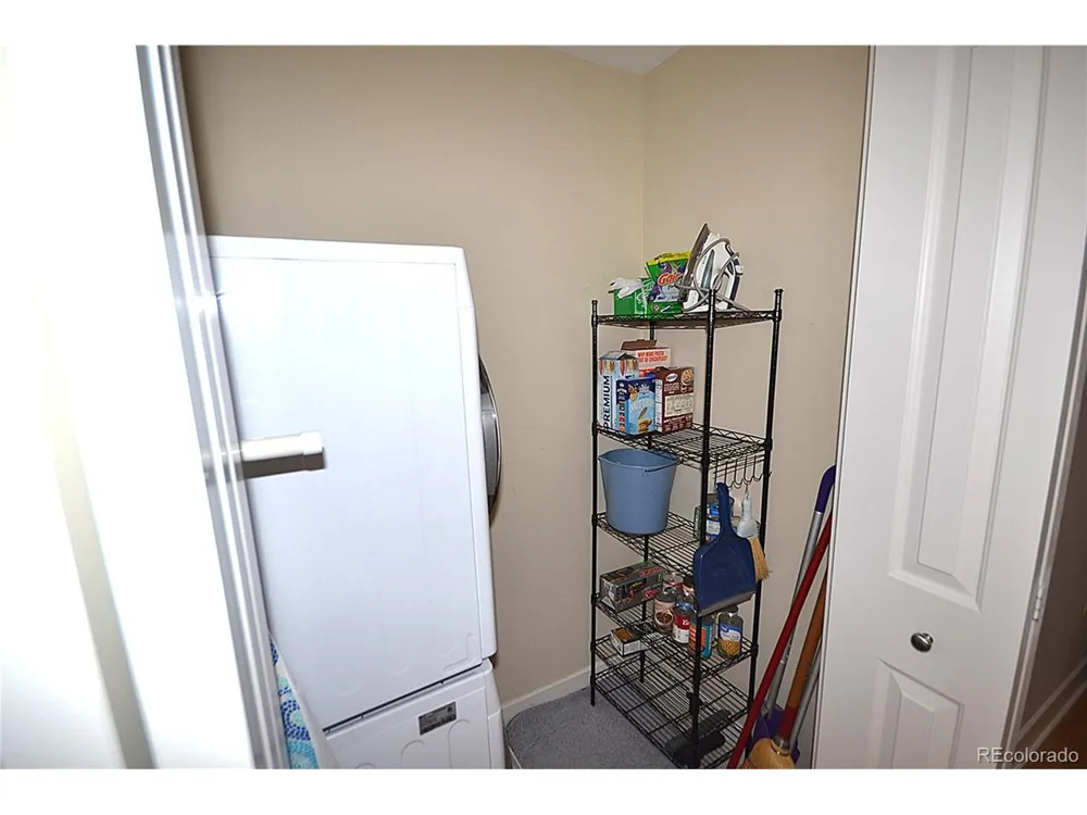 7220 W Bonfils Lane #319 Lakewood, CO 80226