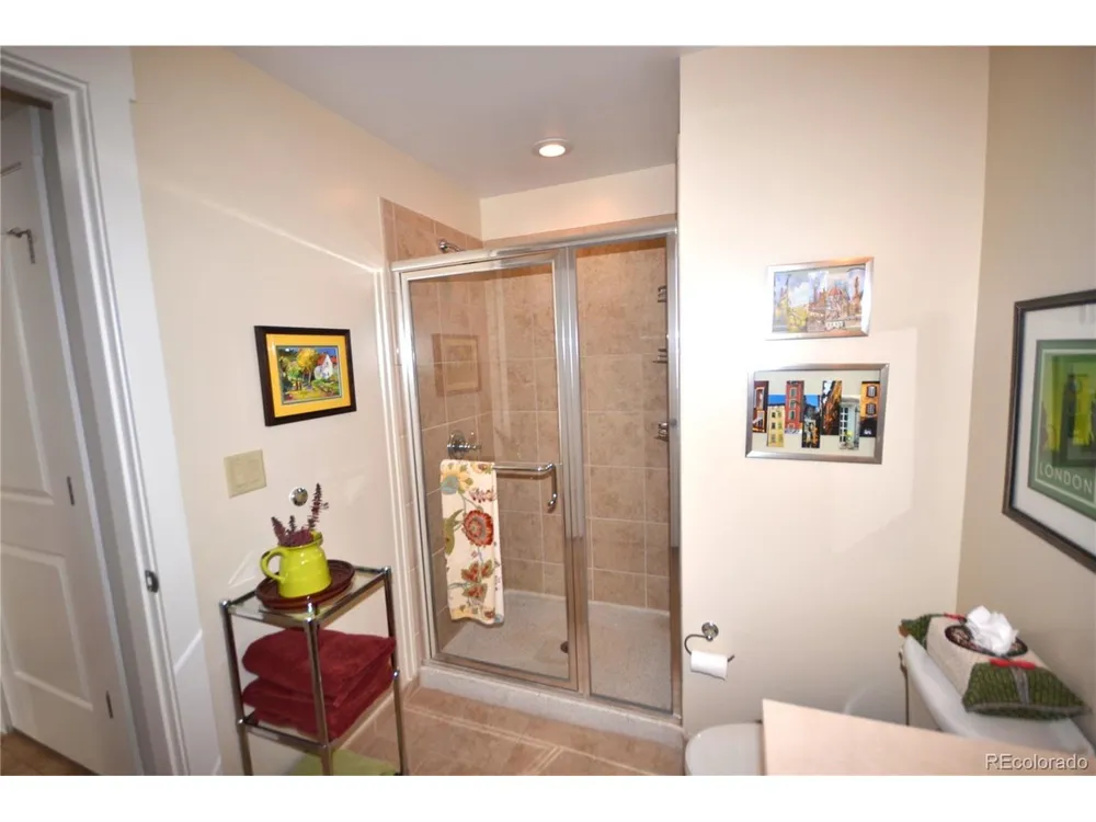 7220 W Bonfils Lane #319 Lakewood, CO 80226