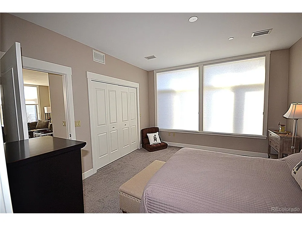 7220 W Bonfils Lane #319 Lakewood, CO 80226