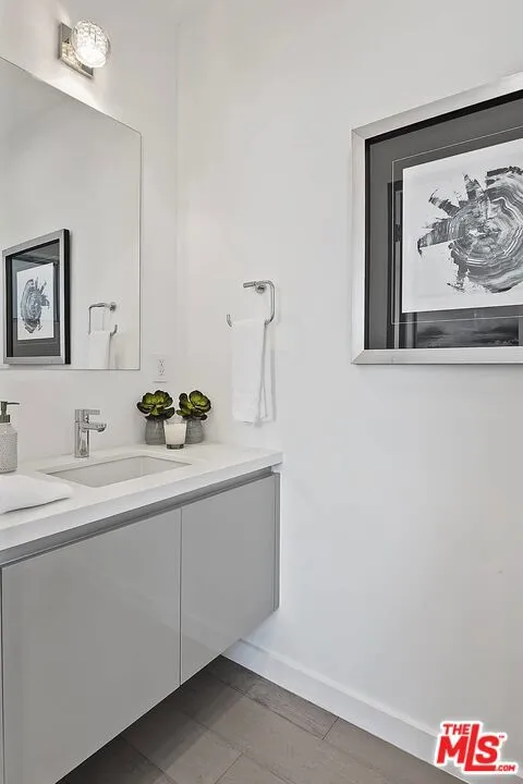 7190 Formosa Fusion Court Los Angeles, CA 90046