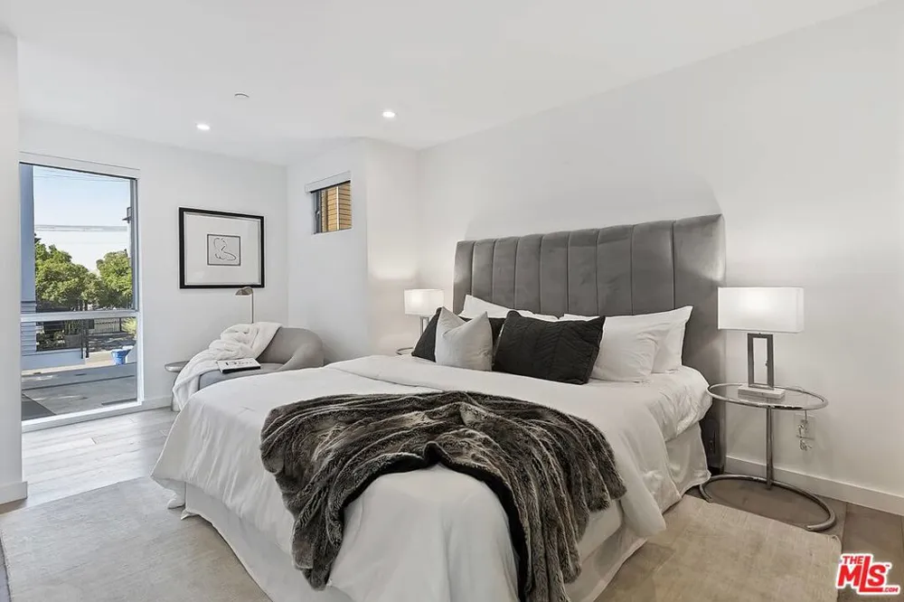 7190 Formosa Fusion Court Los Angeles, CA 90046