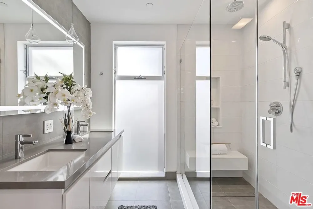 7190 Formosa Fusion Court Los Angeles, CA 90046
