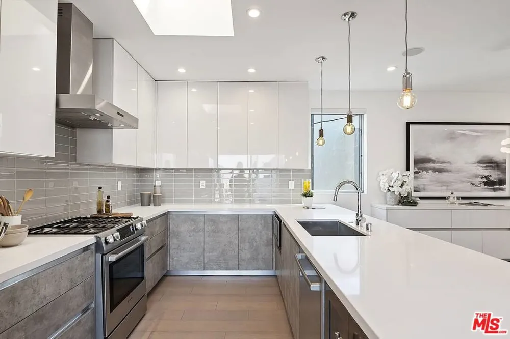 7190 Formosa Fusion Court Los Angeles, CA 90046