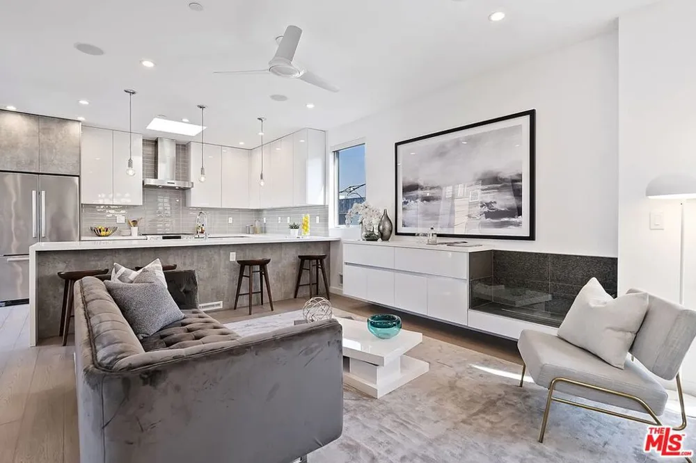 7190 Formosa Fusion Court Los Angeles, CA 90046