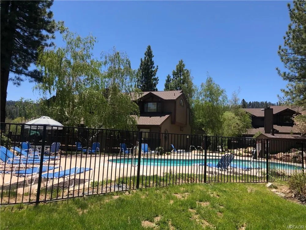 681 Cienega Road #B Big Bear, CA 92315