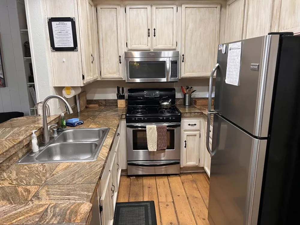 681 Cienega Road #B Big Bear, CA 92315