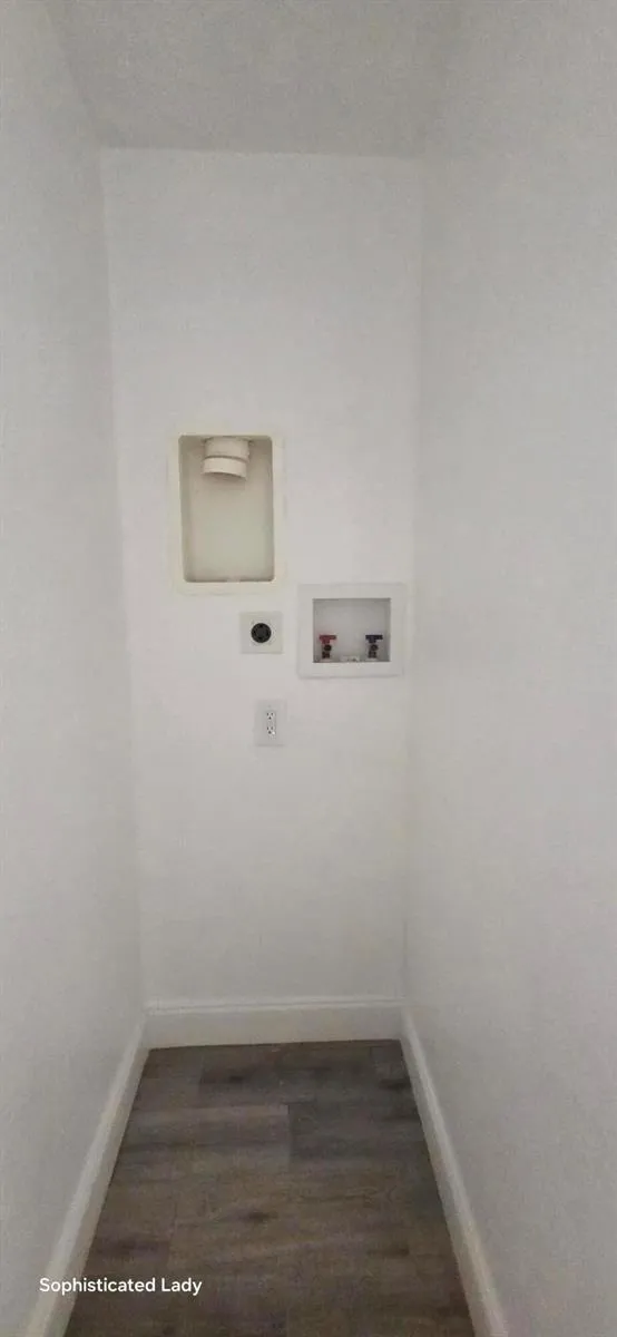 633 11TH STREET West Palm Beach, FL 33401