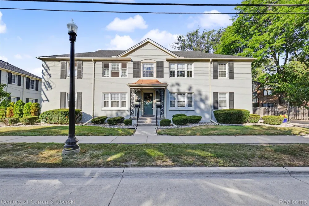 726 S Military Street Dearborn City, MI 48124