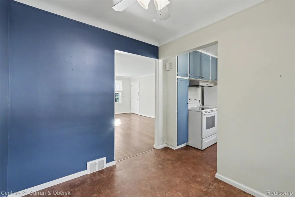 726 S Military Street Dearborn City, MI 48124
