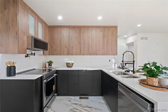 3021 Locust Street Denver, CO 80207