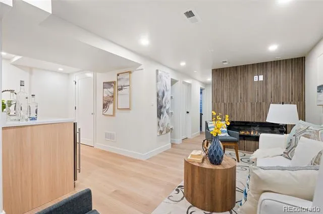 3021 Locust Street Denver, CO 80207