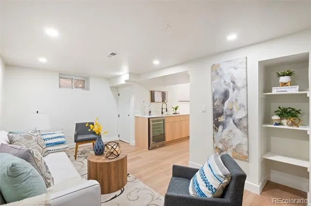 3021 Locust Street Denver, CO 80207