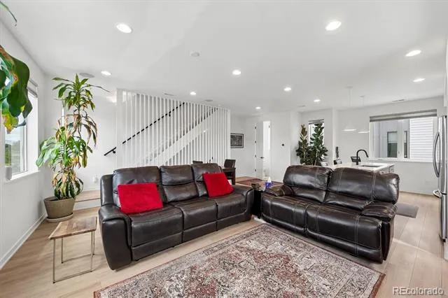 3101 W 47th Avenue #1 Denver, CO 80211