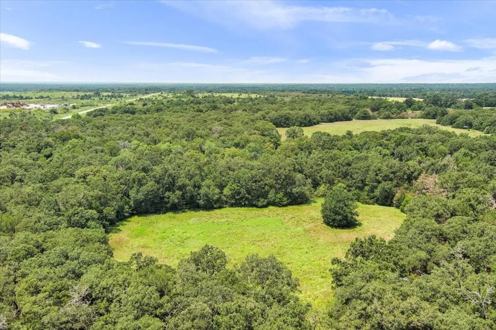 Lcr 732 Thornton, TX 76687