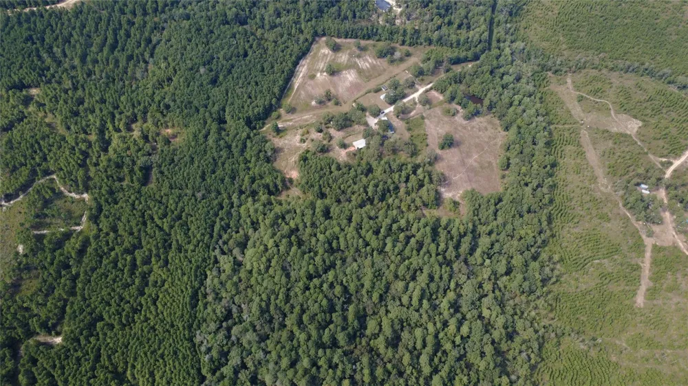 281 Mcgehee Road Willis, TX 77378