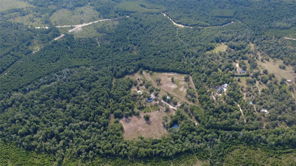 281 Mcgehee Road Willis, TX 77378