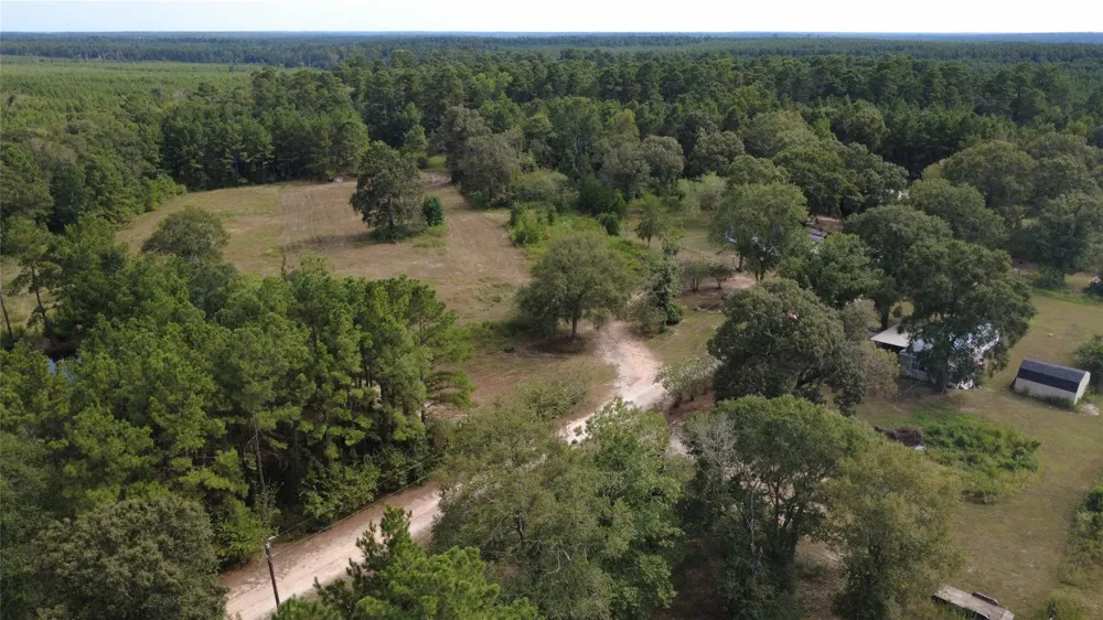 281 Mcgehee Road Willis, TX 77378